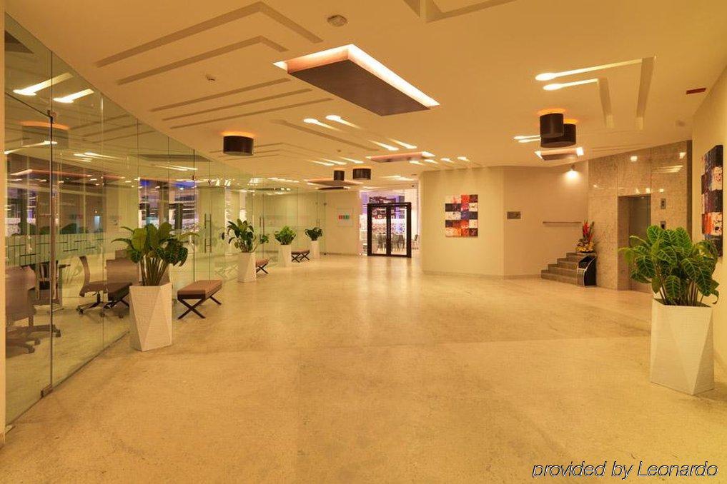 24 Tech Hotel Бенґалуру Екстер'єр фото