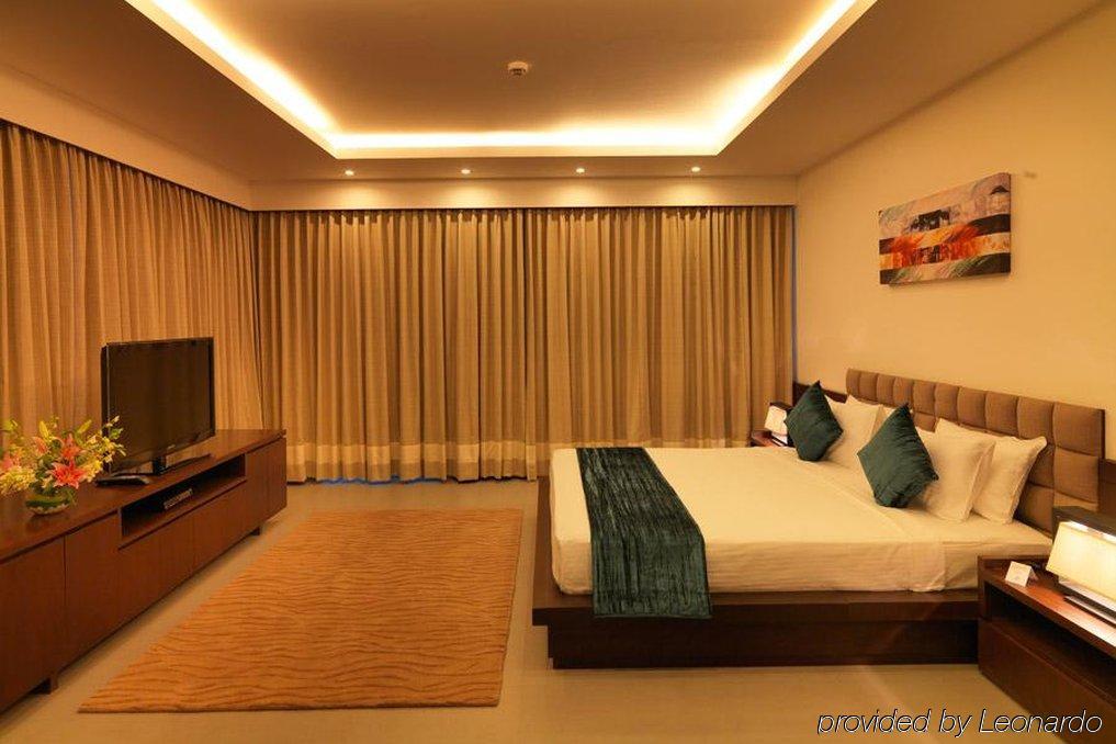 24 Tech Hotel Бенґалуру Екстер'єр фото