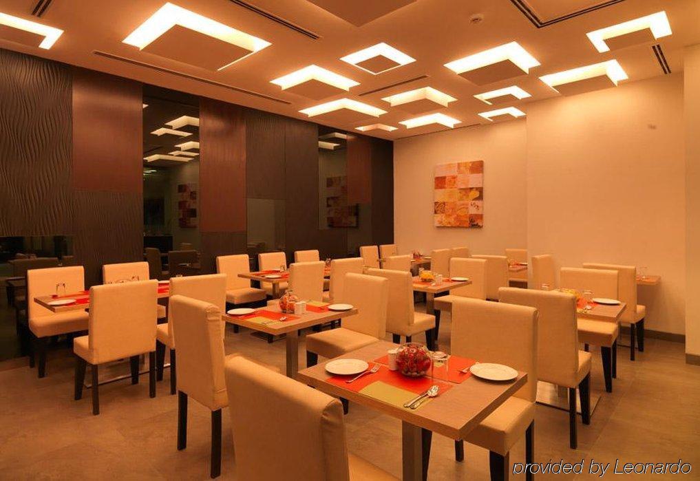 24 Tech Hotel Бенґалуру Екстер'єр фото