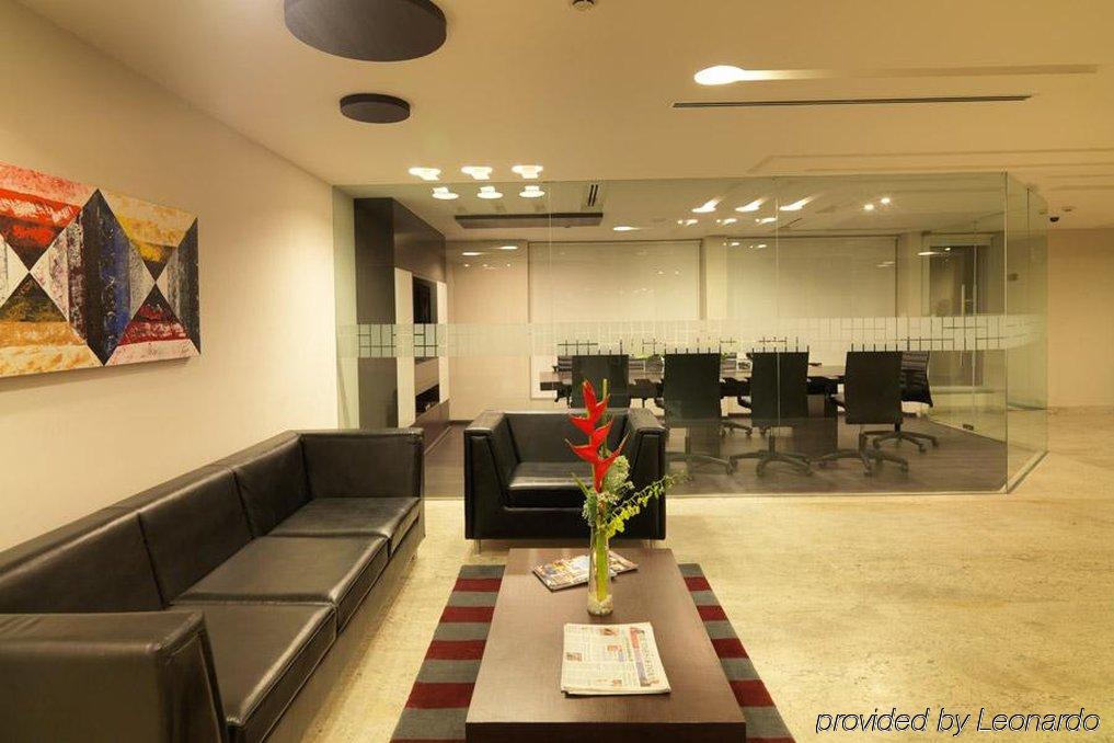 24 Tech Hotel Бенґалуру Екстер'єр фото